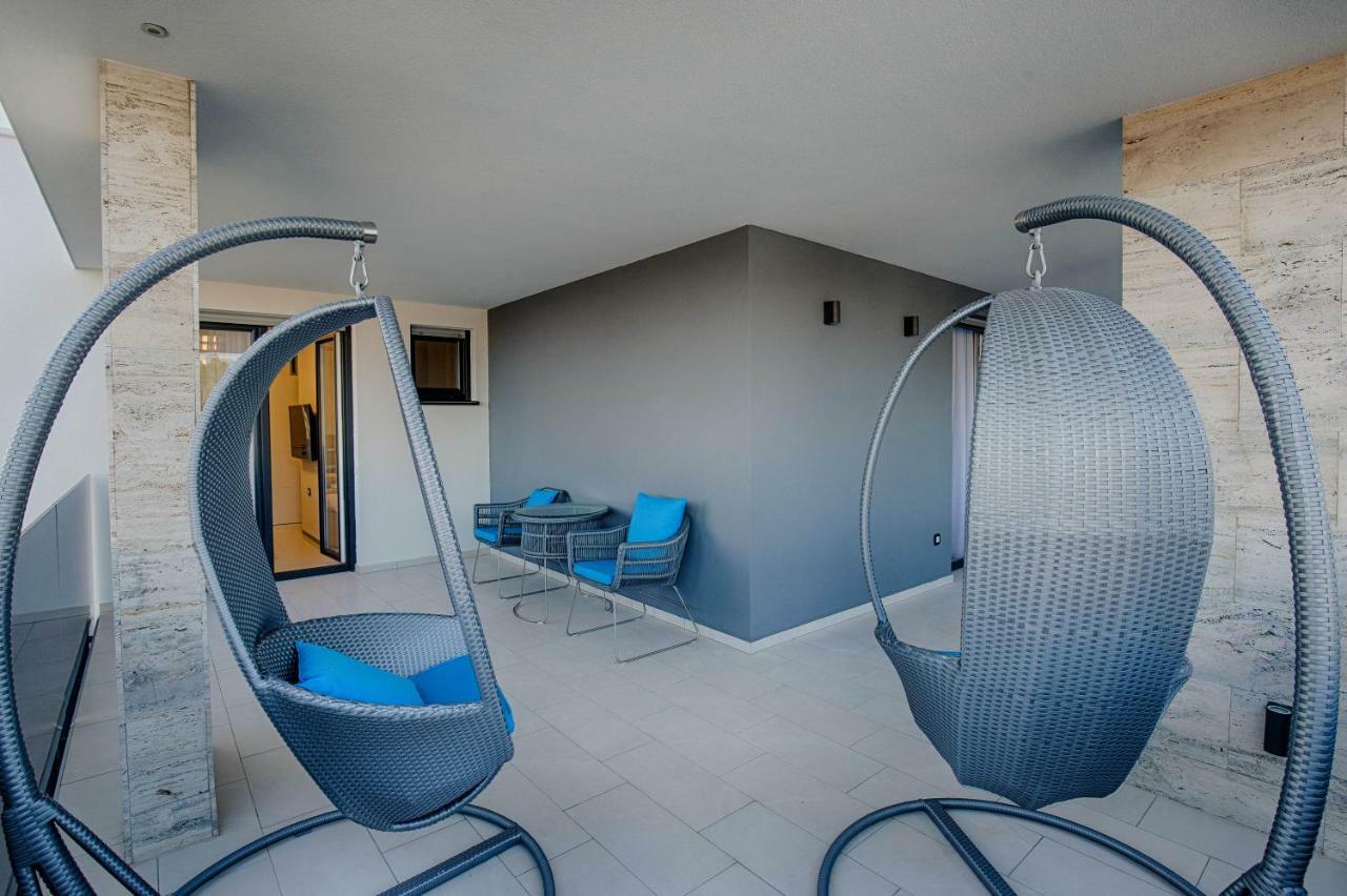 Deluxe New Apartments - Few Steps From The Beach - Luxury Holiday With Style - By Traveler Tourist Agency Krk Krk Town Luaran gambar