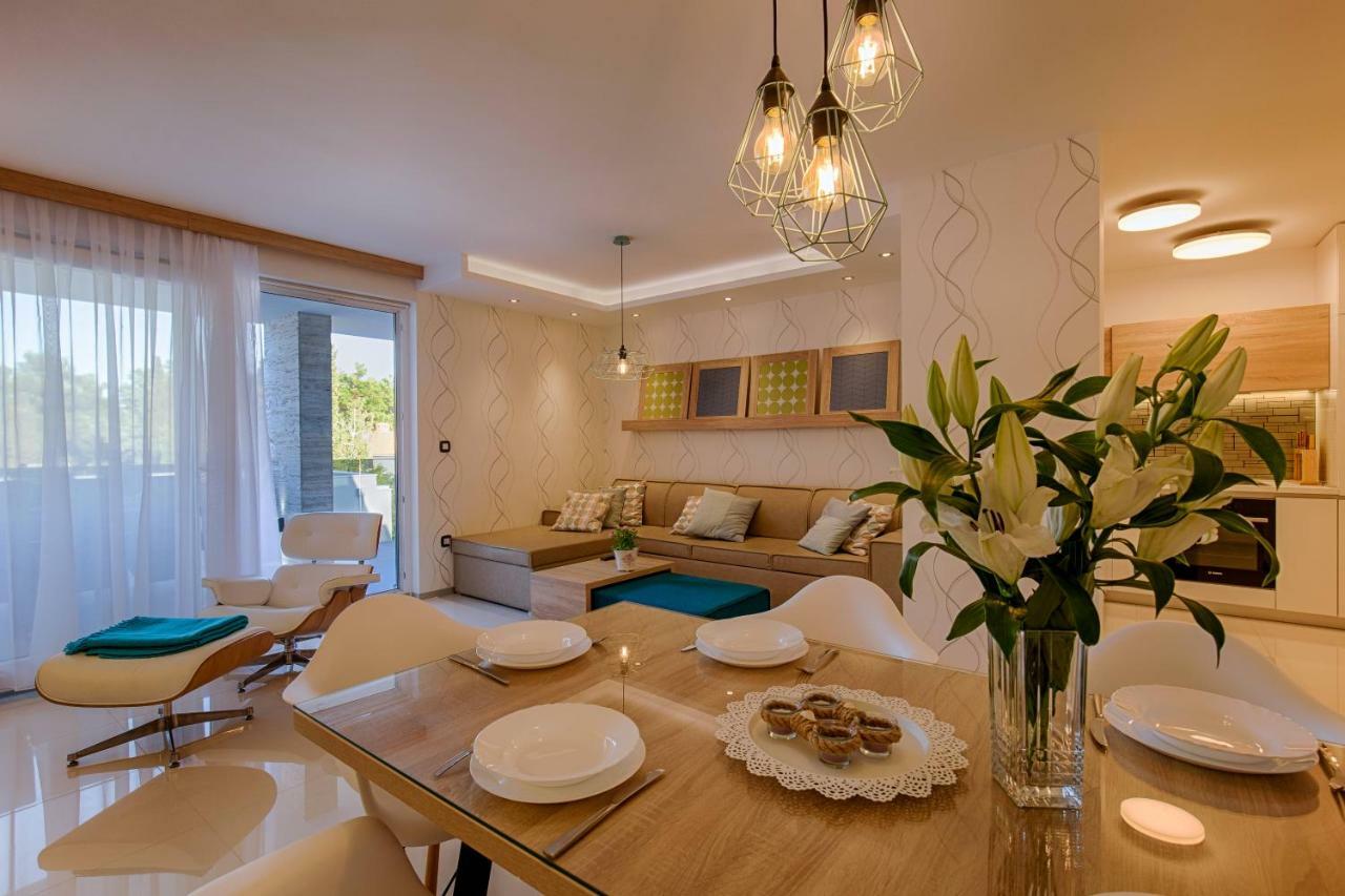Deluxe New Apartments - Few Steps From The Beach - Luxury Holiday With Style - By Traveler Tourist Agency Krk Krk Town Luaran gambar